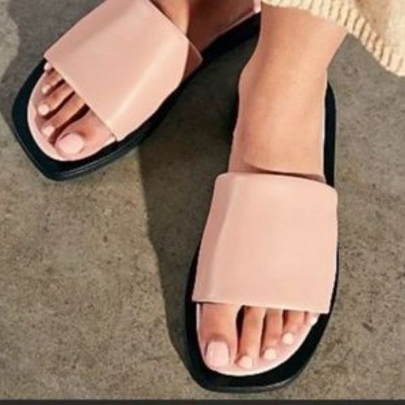FREE People pink wren slip on sandals - Picture 1 of 11
